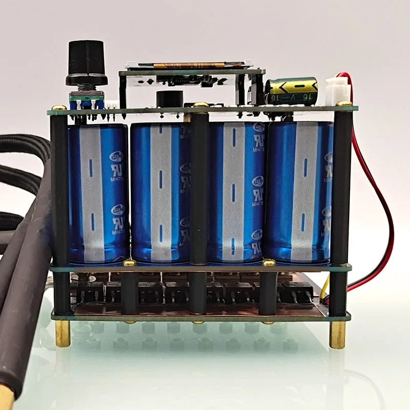 آلة لحام نقطي بالنبضات الكهربا - مراجعة Spot Welder 18650 Battery Pack وسعره